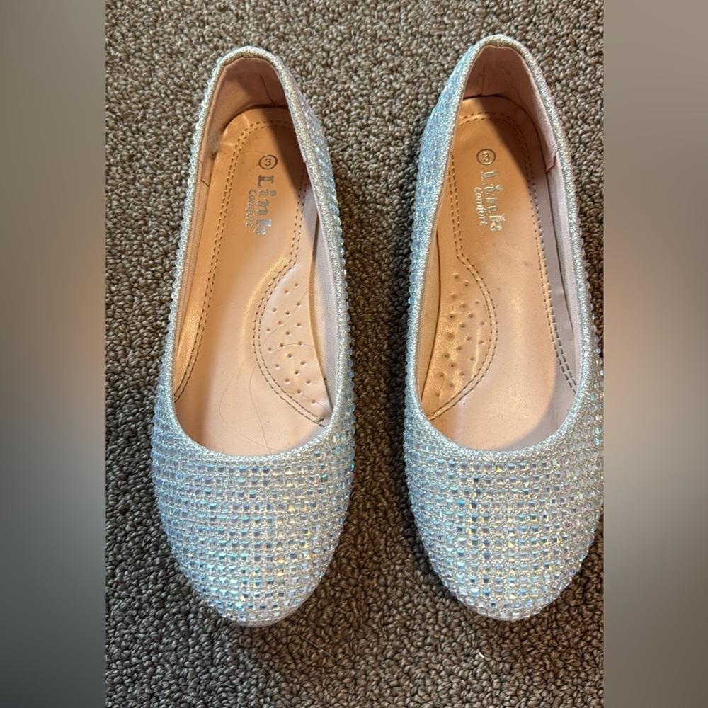 Link girls Sparkling Silver Flats